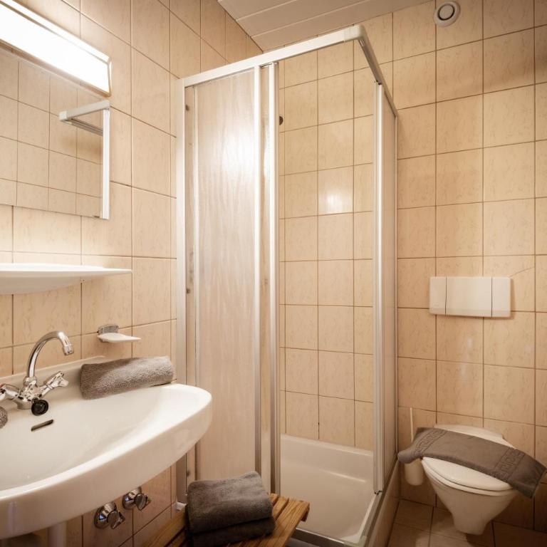 Pension Schneerose - Doppelzimmer - 6
