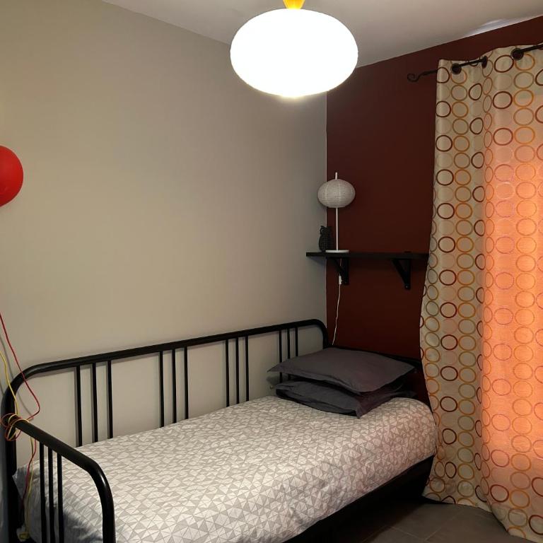 Maison individuelle à 10 mn à pied du centre ville - Maison 2 Chambres - 21