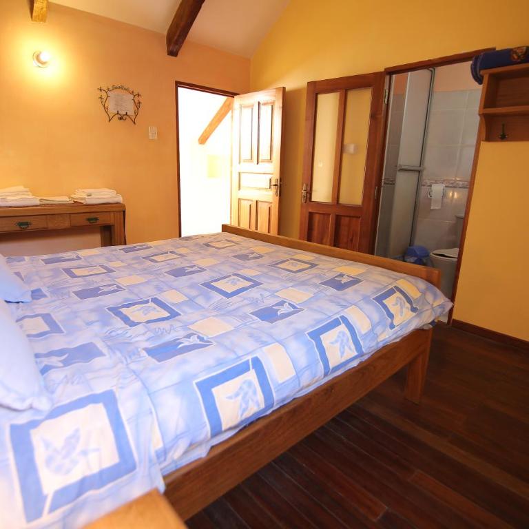 Casa Verde Hostal - Double Room with Private Bathroom - 4