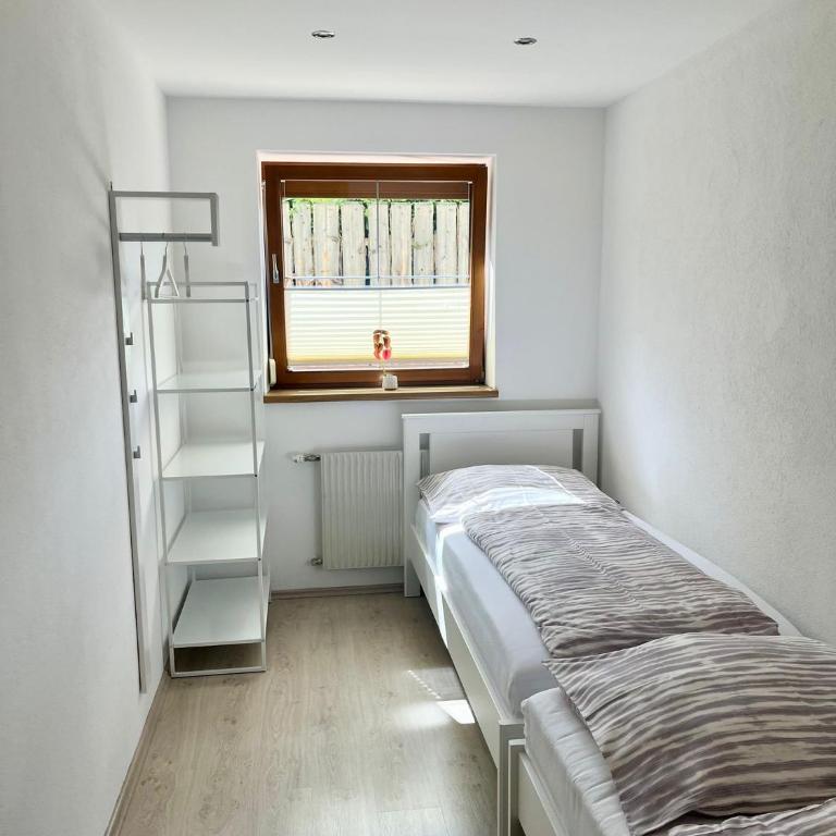 Appartement Seyrling Frajo - Apartment mit Bad - 54
