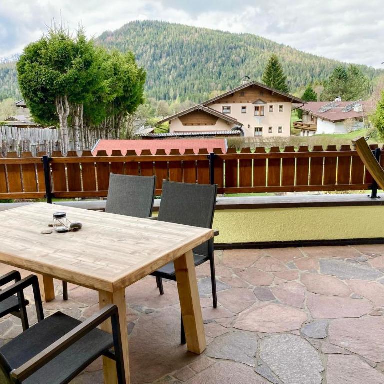 Appartement Seyrling Frajo - Apartment mit Bad - 73