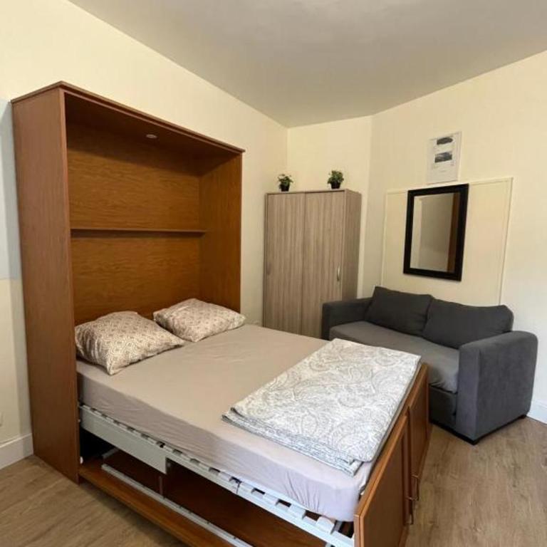 spacieux studio Paris Gambetta - Studio Lit King-Size - 13