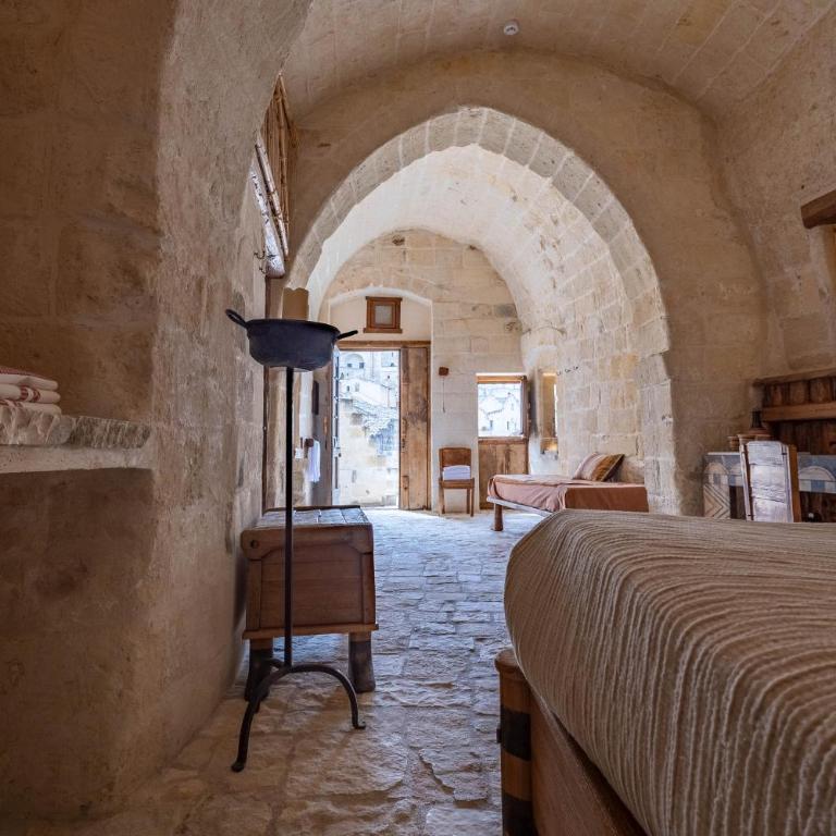 MOYSEION Matera - Real-life experience in the distant past - Ampia Camera Matrimoniale - 4