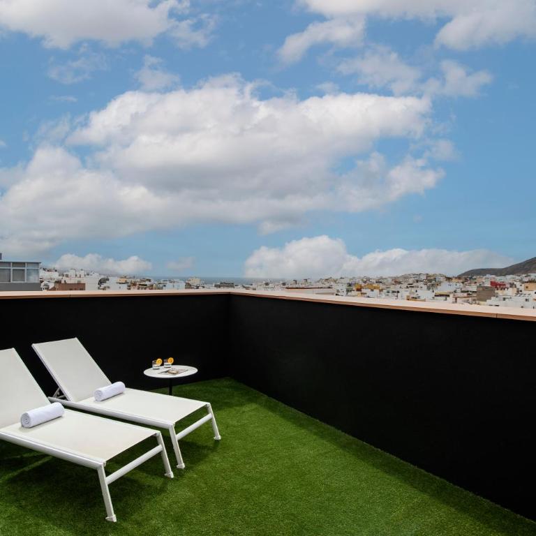 Hotel Puerto de la Luz by Pierre & Vacances - Habitación Business Doble con terraza - 2