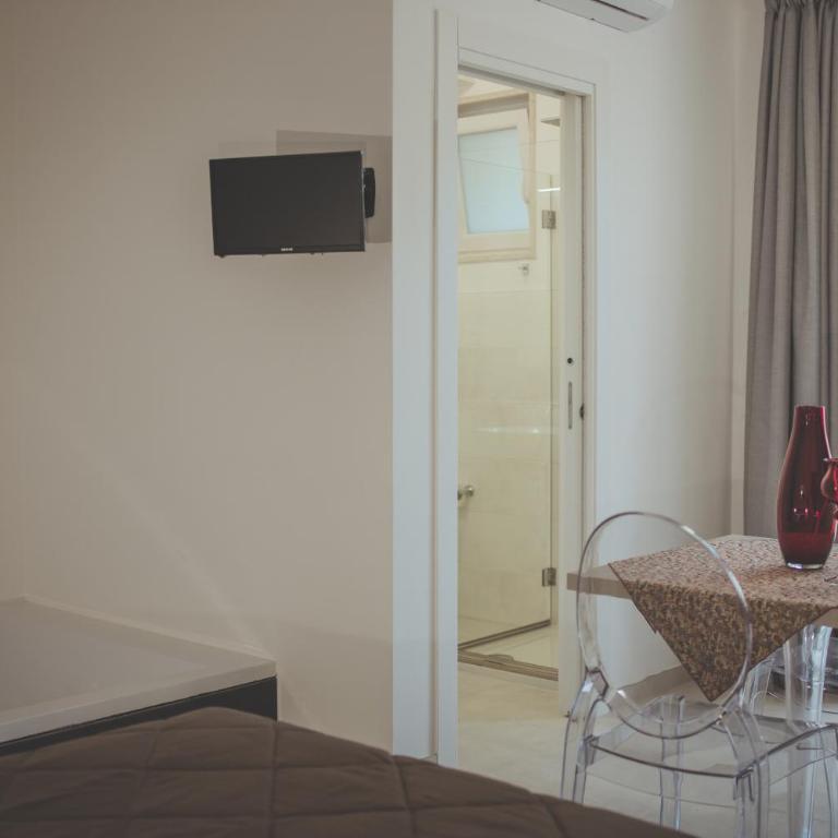 Casa La Strea - Vivi Salento - Camera Matrimoniale con Vasca Idromassaggio - 11