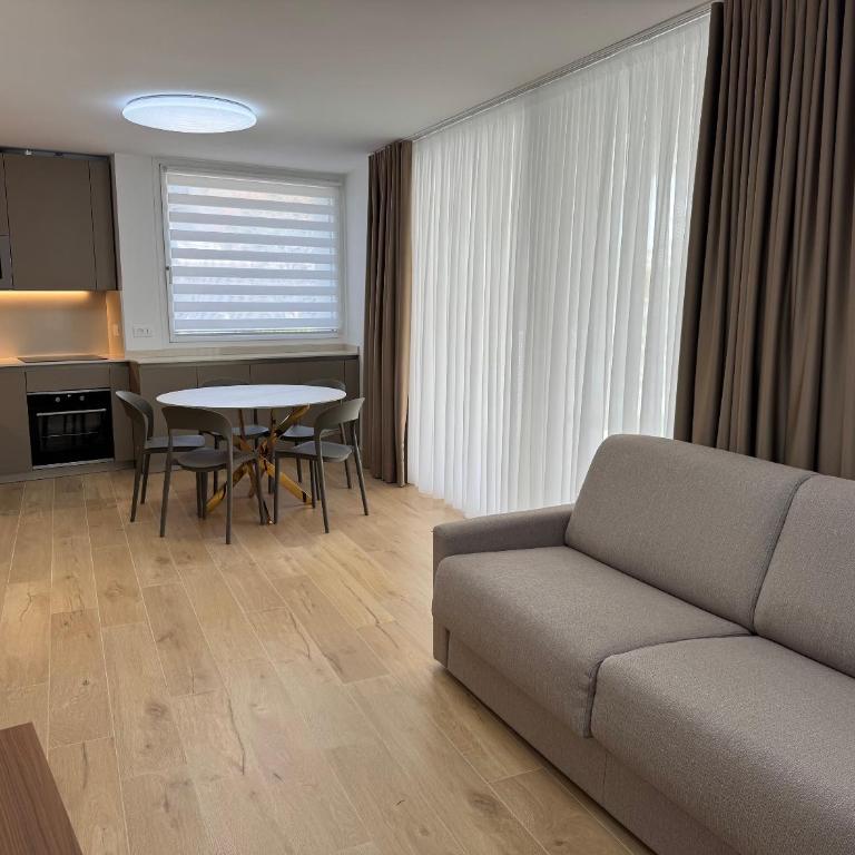 Residenza Harmonia - Appartamento Deluxe con 2 Camere da Letto e Vista Giardino - 4