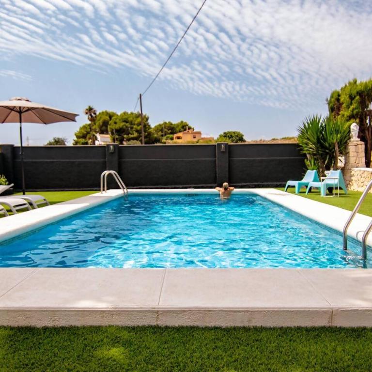 Finca Tossalet. Piscina privada y barbacoa - Villa - 22