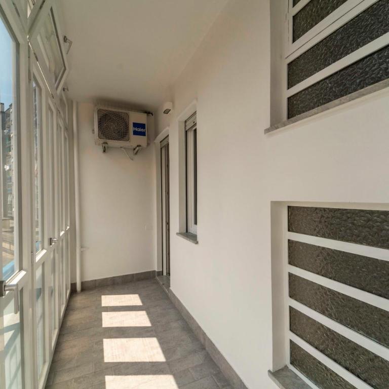 Residenza Carducci - Quadruple Room with Private Bathroom - 18