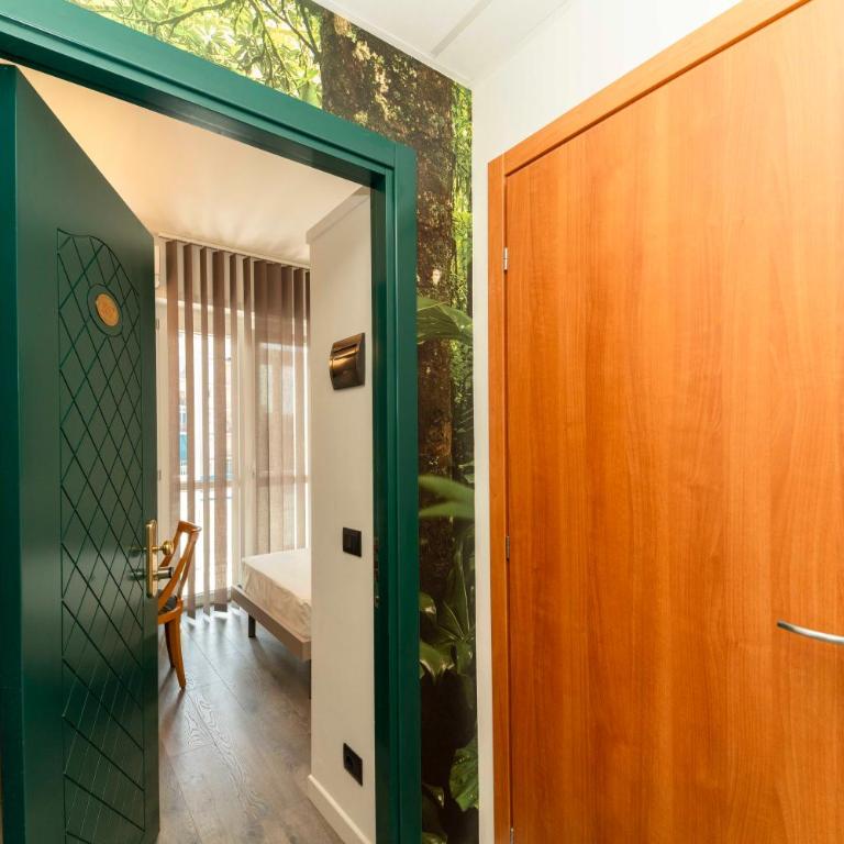 Residenza Carducci - Single Room with Private Bathroom - 11