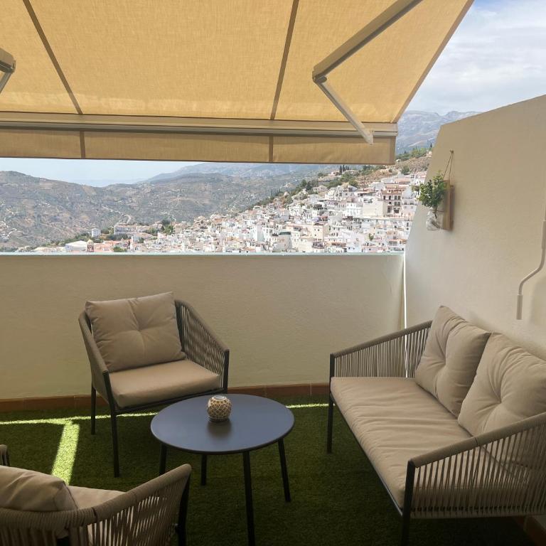 Apartamento con piscina y vistas - Cómpeta - Apartamento de 2 dormitorios - 11