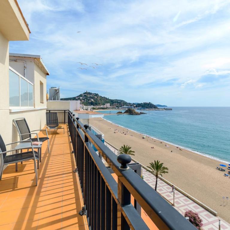 Hotel Horitzó by Pierre & Vacances - Deluxe Doppelzimmer mit Meerblick - 1