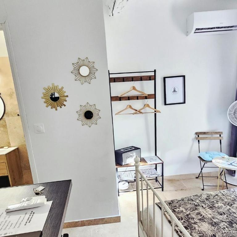 Le Studio des Fontêtes Climatisé - Apartamento de 1 dormitorio - 4