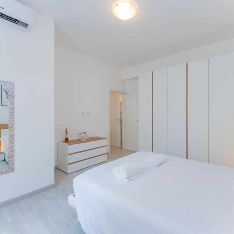 Casa Raffaella Comfort smart working M3 bus self-check-in - Appartamento con 1 Camera da Letto - 13