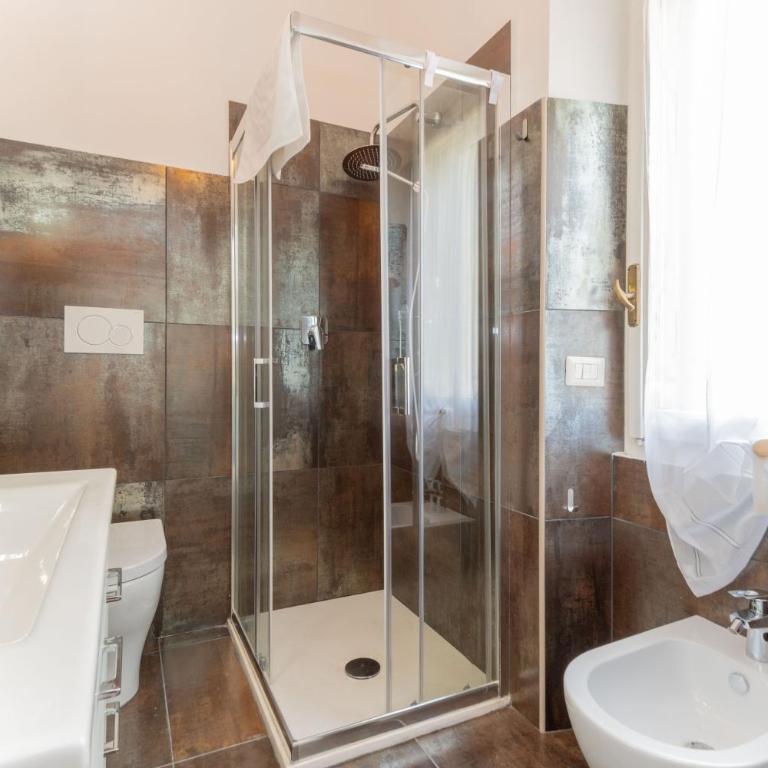 Casa Raffaella Comfort smart working M3 bus self-check-in - Appartamento con 1 Camera da Letto - 14