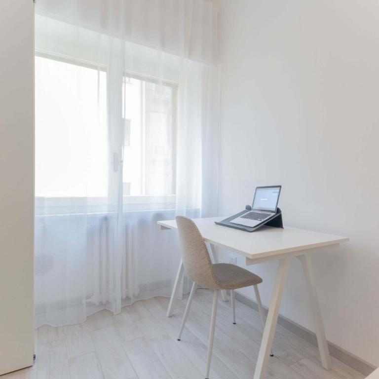 Casa Raffaella Comfort smart working M3 bus self-check-in - Appartamento con 1 Camera da Letto - 4