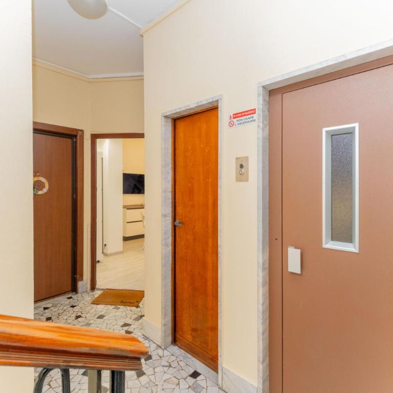 Casa Raffaella Comfort smart working M3 bus self-check-in - Appartamento con 1 Camera da Letto - 22