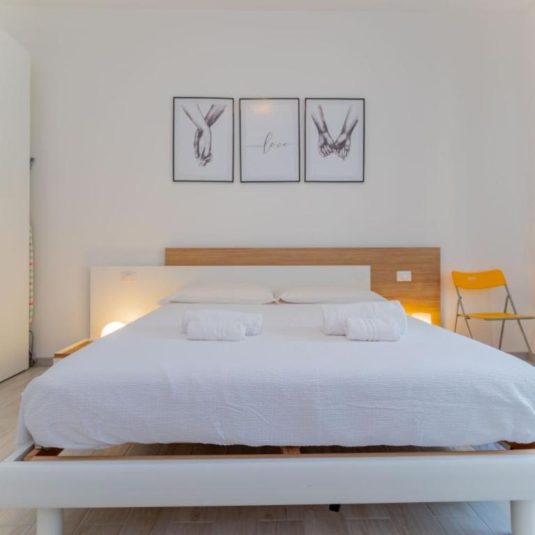 Casa Raffaella Comfort smart working M3 bus self-check-in - Appartamento con 1 Camera da Letto - 25