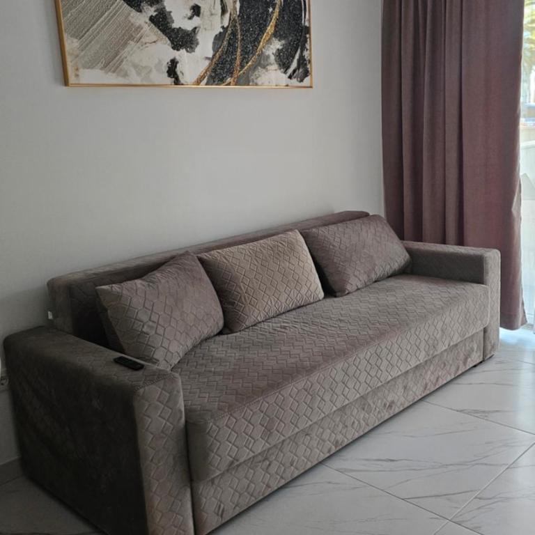 Luxury Beachfront Family Apartment - Two-Bedroom Apartment - 8
