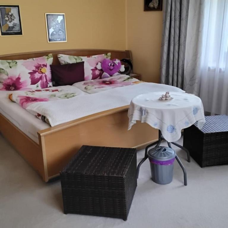 Freddys Gästehaus - Apartment mit 2 Schlafzimmern - 8