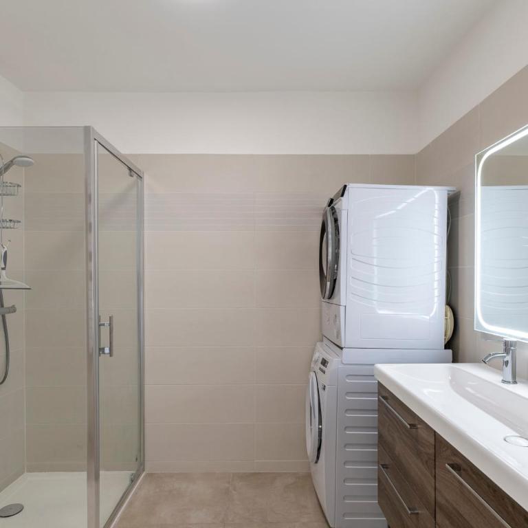 Lovely flat with terracce - Appartement - 13