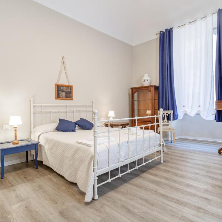 H11 THE KINGDOM'S APARTMENT Centro-Sanremo - Two-Bedroom Apartment - 31