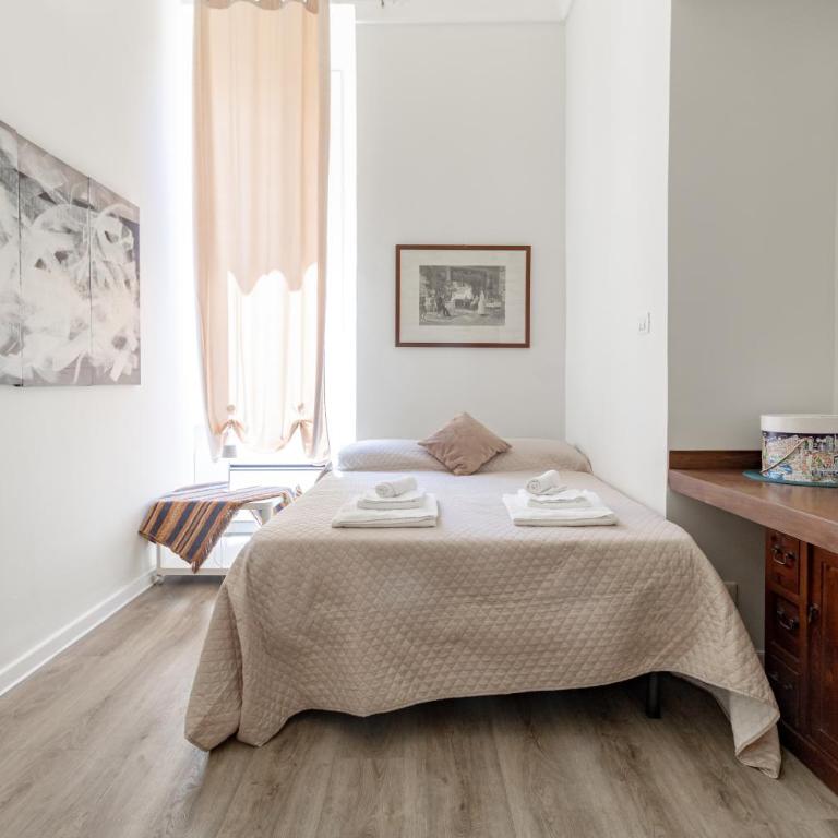 H11 THE KINGDOM'S APARTMENT Centro-Sanremo - Two-Bedroom Apartment - 18