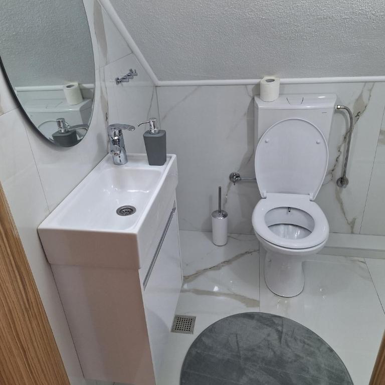 Holiday home Biskupici - Gradska Kuća sa 3 Spavaće Sobe - 27