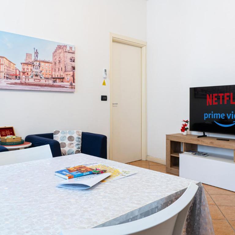 Sandrine - Two-Bedroom Apartment - 4