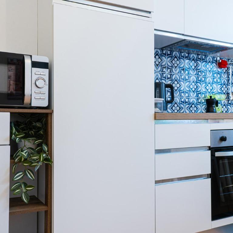 Sandrine - Two-Bedroom Apartment - 2