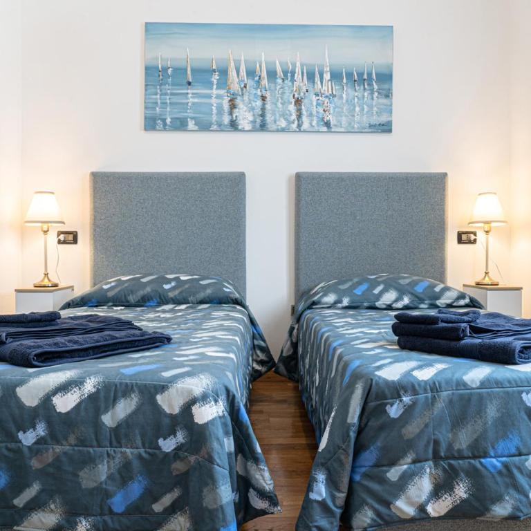 Sandrine - Two-Bedroom Apartment - 18