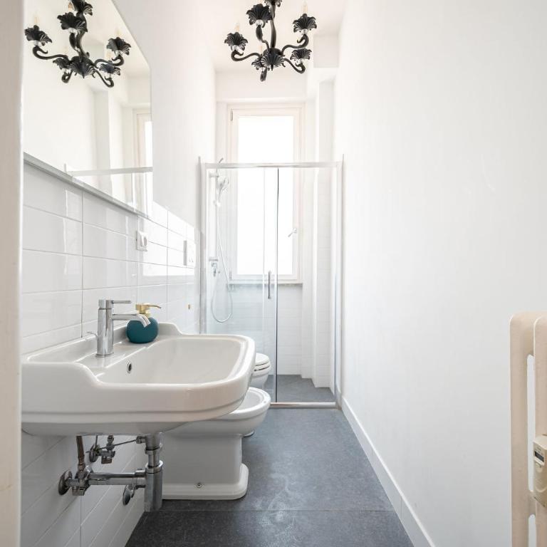 Exclusive View Rome I Residenza di Prestigio I 5 min metro Colosseo - Appartamento con 2 Camere da Letto - 3
