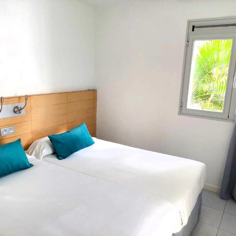 Servatur Riosol - Apartamento Clásico de 1 dormitorio con balcón, vistas al mar y aire acondicionado - 2