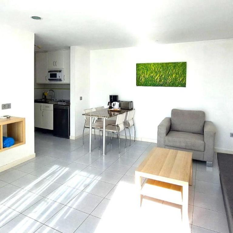 Servatur Riosol - Apartamento Premium de 1 dormitorio con balcón, vistas al mar y aire acondicionado - 4