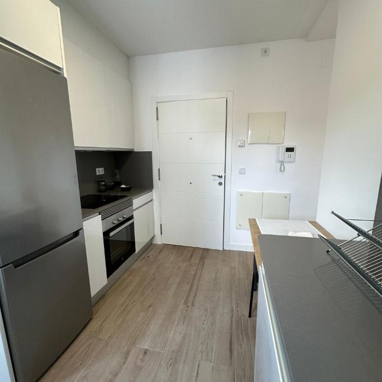 Brión 4ºA - One-Bedroom Apartment - 2
