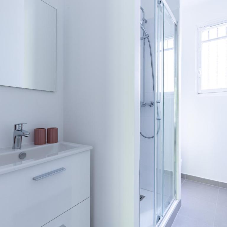 Romantique 4 Étoiles ,Appartement Chic près du Canal, Paris - Appartement 1 Chambre - 20