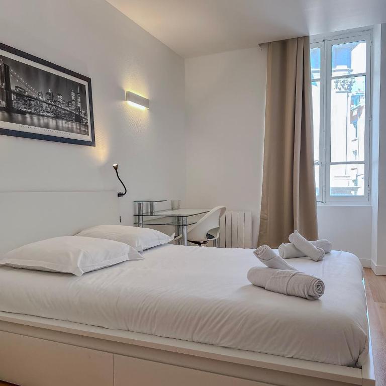 Le Palais - Hypercentre - Apartment mit 3 Schlafzimmern - 55