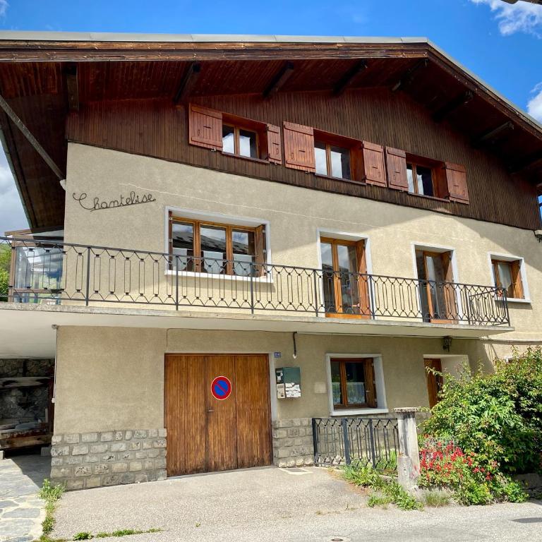 Appartement 4 personnes Versant du Soleil - Apartment mit 2 Schlafzimmern und Terrasse - 1