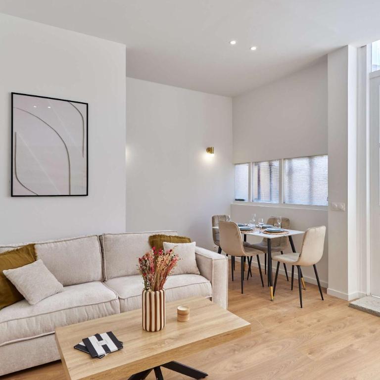 Residence with AC apartments Buttes Chaumont Park - Appartement 1 Chambre - 1