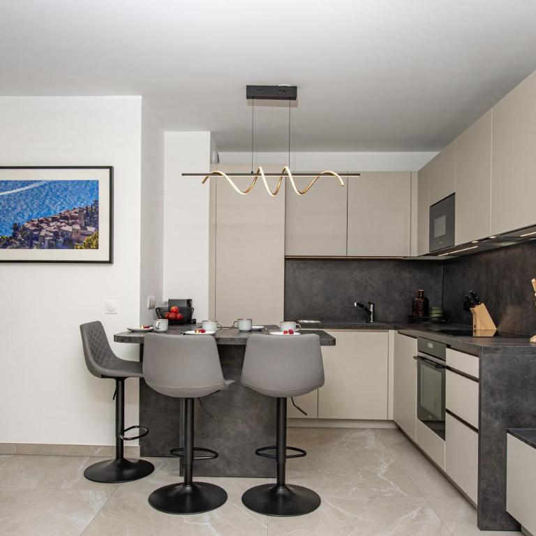 Appartement bord de mer - Terrasse - Parking - DY - Appartement 1 Chambre - 12