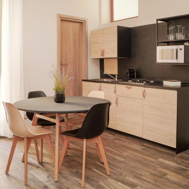 Chiatamone Relais - One-Bedroom Apartment - 11