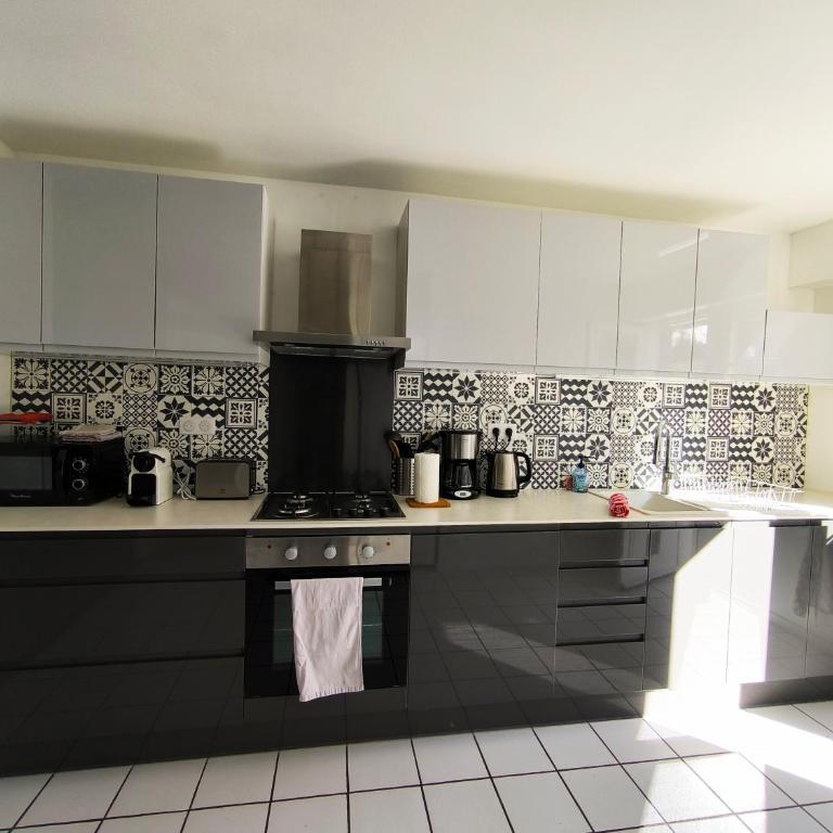Villa 15 pers - Jardin Arbore - Calme - Parking - Villa - Vue sur Jardin - 24