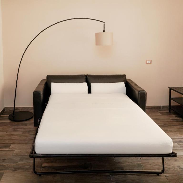 Chiatamone Relais - One-Bedroom Apartment - 24