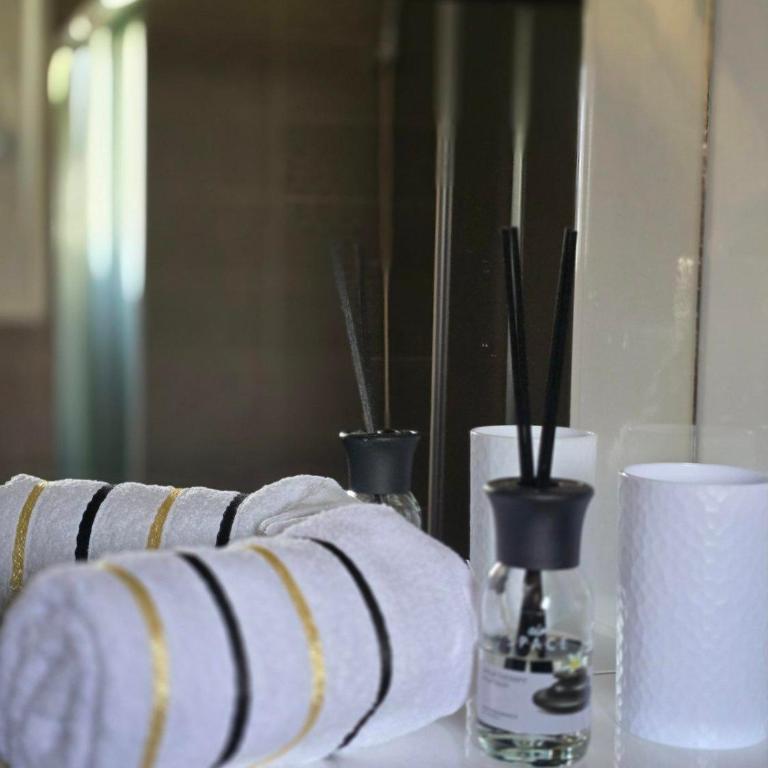 Soko Guest House - Two-Bedroom Apartment - 15