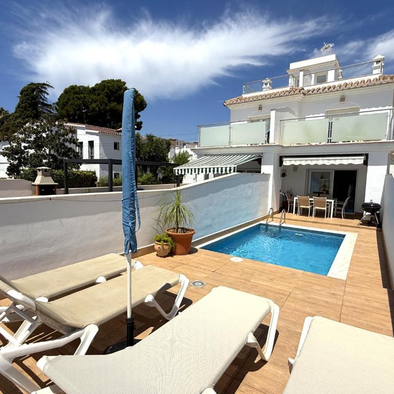 Nerja Paradise Rentals - Villa Daisy - Villa - 4
