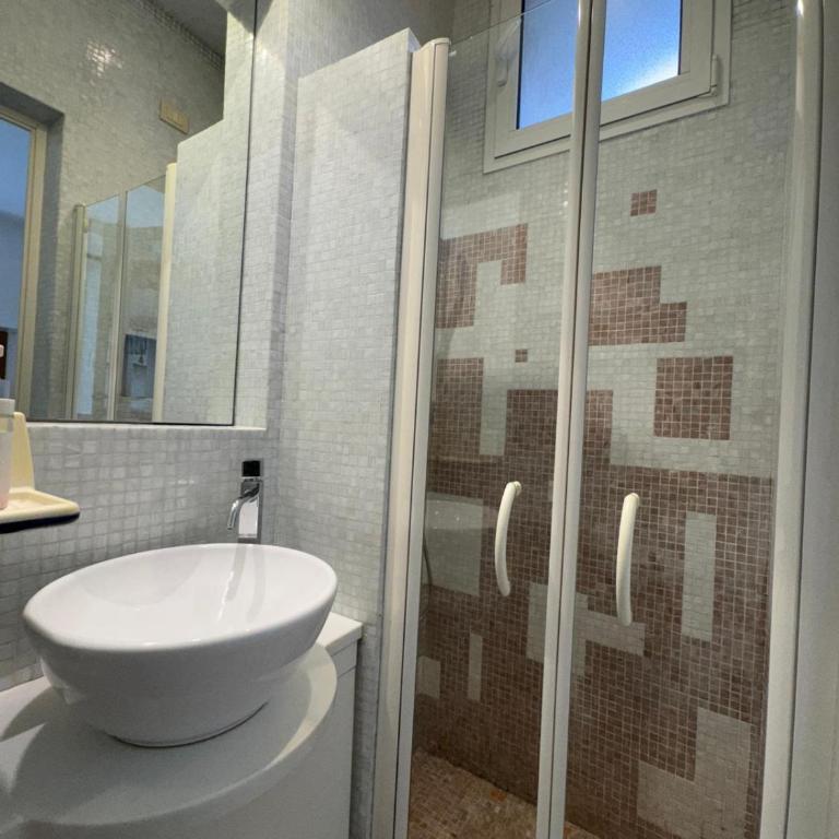 Maison de Minou - One-Bedroom Apartment - 9