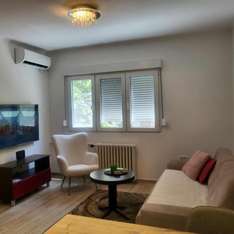 Lux Star Apartment - One-Bedroom Apartment - 11