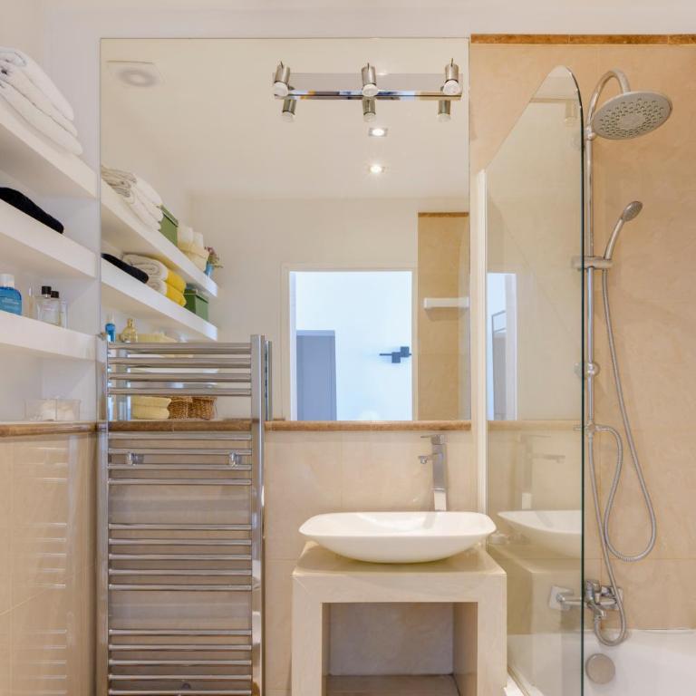 Paris St Germain Central residence - Appartement 2 Chambres - 14