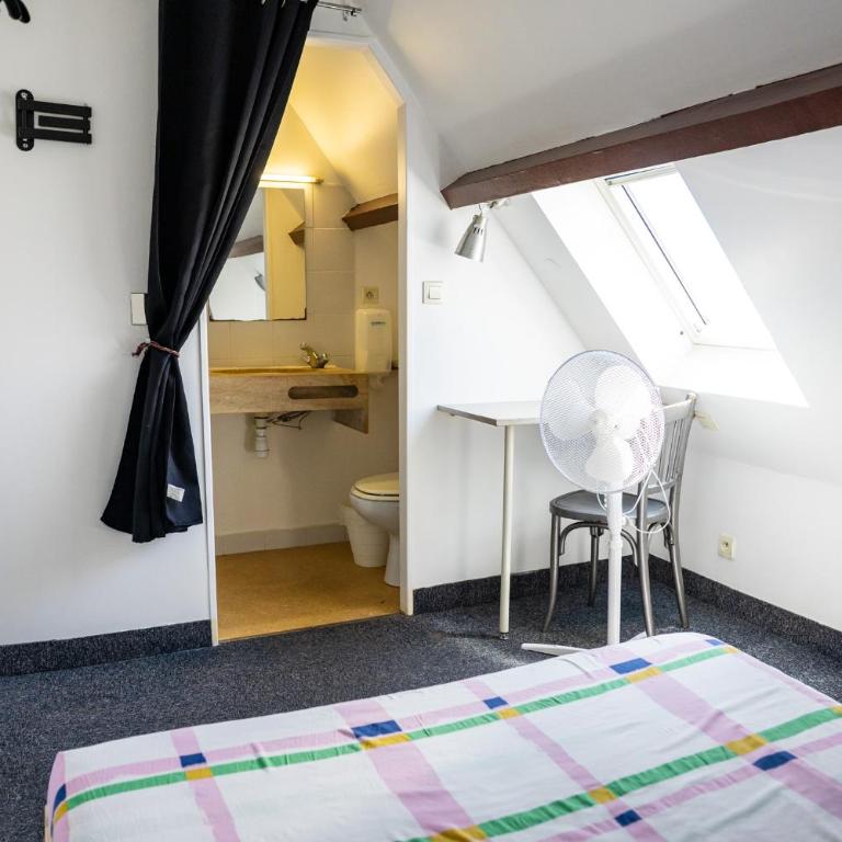 La Chaumière - Chambre Double avec Salle de Bains Privative - 2