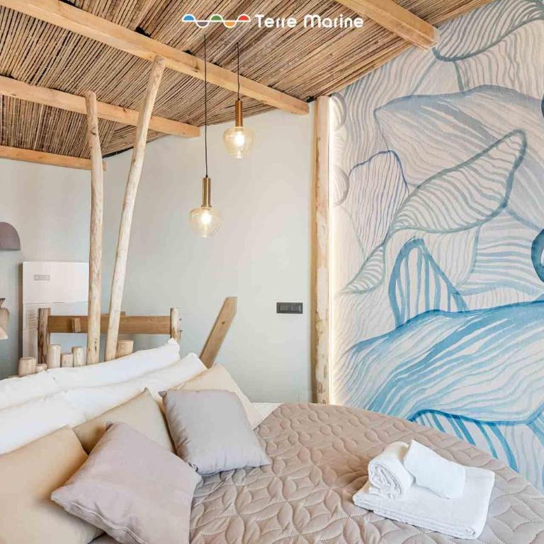 Nidoo TerreMarine - Deluxe Double Room with Balcony and Sea View - 11