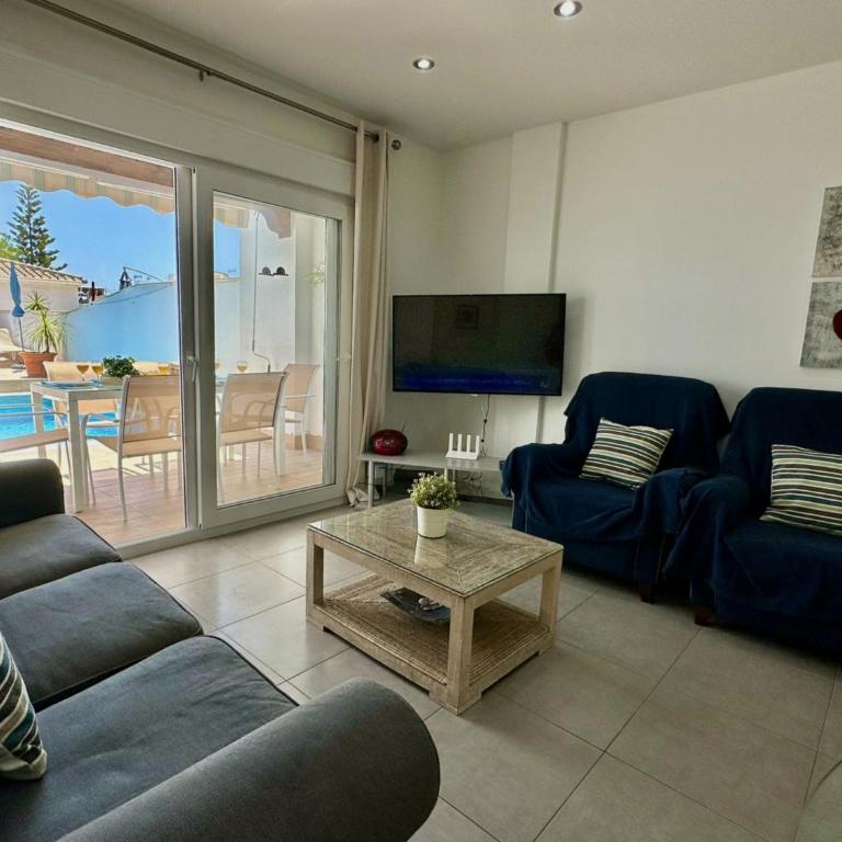 Nerja Paradise Rentals - Villa Daisy - Villa - 6